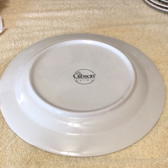 Gibson Housewares Christmas Charm-Delight-Holiday-Harmony 12” Chop Plate - Picture 2 of 2